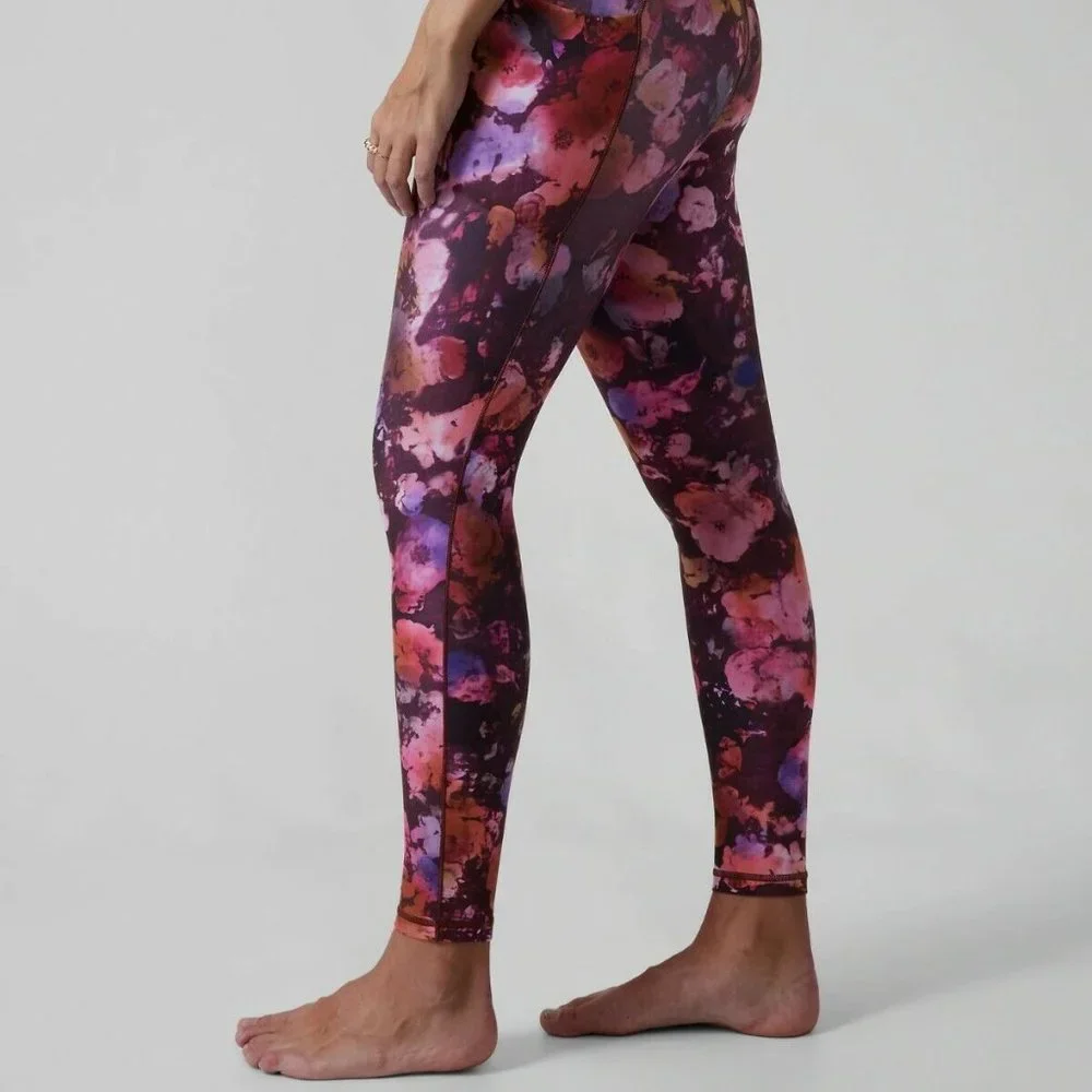 Athleta Salutation Stash Pocket II Printed Tight size 3X Dappled Bloom